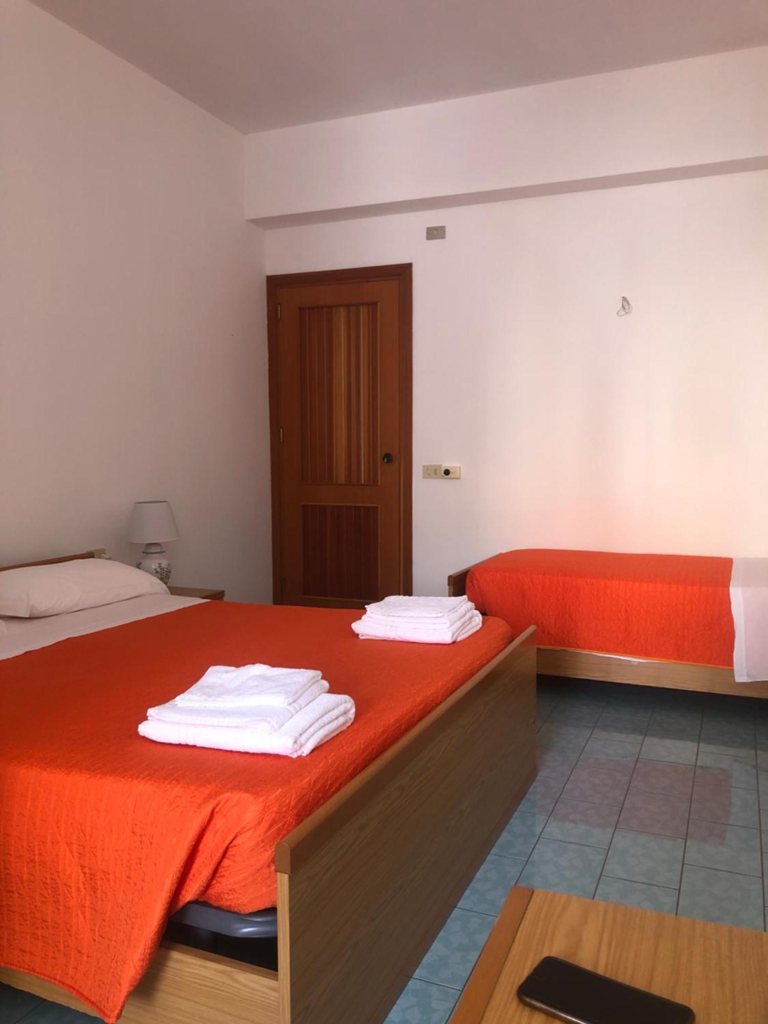 Hotel Ariston Isola di Ustica Exterior foto
